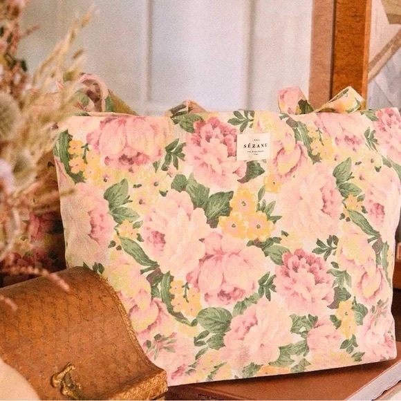 Sezane floral tote brand new never used - Picture 3 of 3